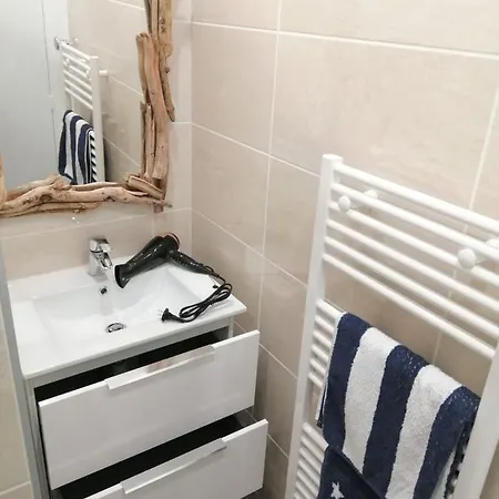 La Venelle Du Bassin * Онфлёр