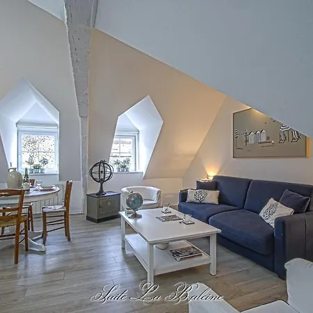 La Venelle Du Bassin Апартаменты *