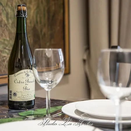 La Venelle Du Bassin * Онфлёр