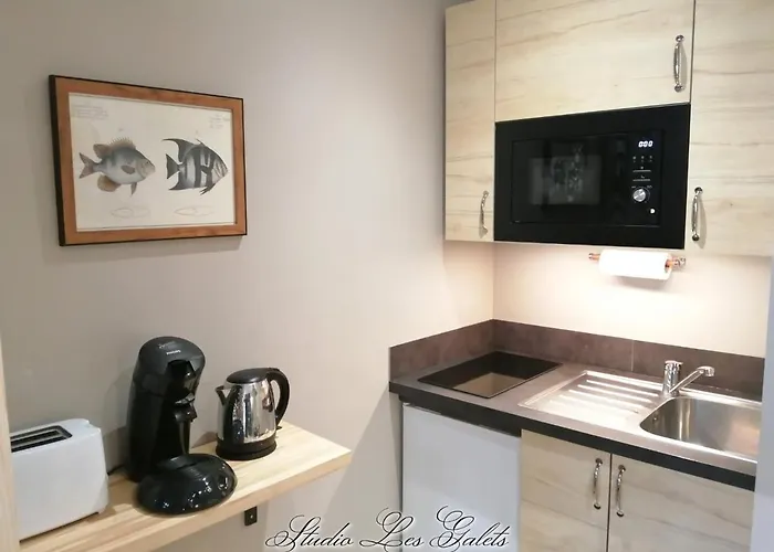 La Venelle Du Bassin