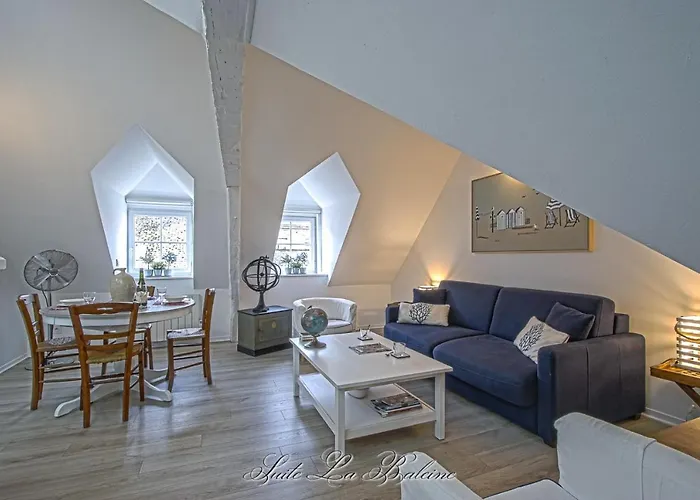 La Venelle Du Bassin Apartman *