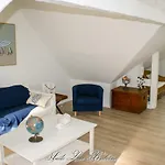 La Venelle Du Bassin Honfleur