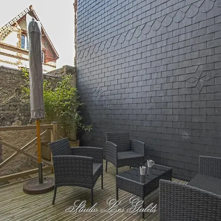 La Venelle Du Bassin