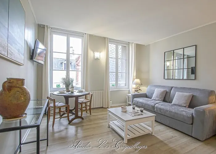 La Venelle Du Bassin * הונפלר